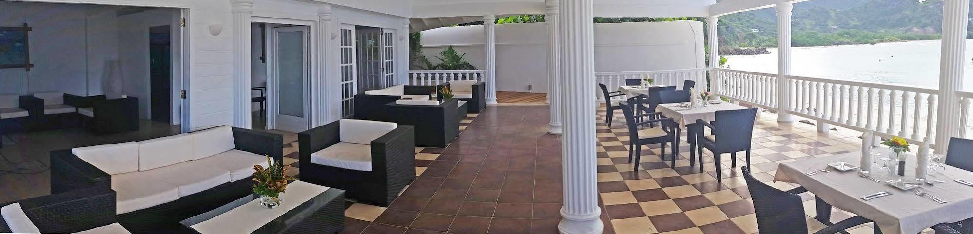 Davids Beach Hotel Clifton Dış mekan fotoğraf