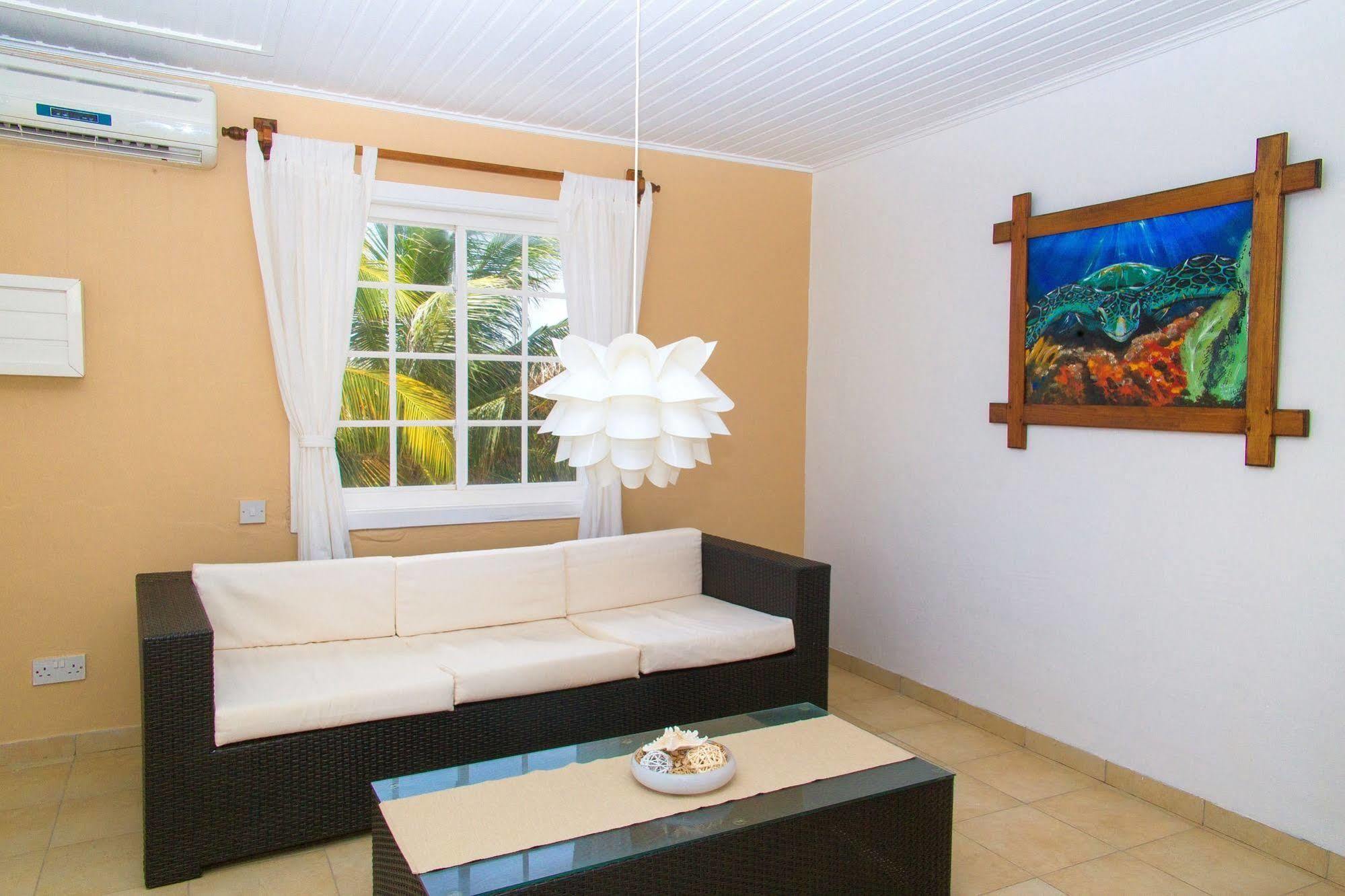 Davids Beach Hotel Clifton Dış mekan fotoğraf