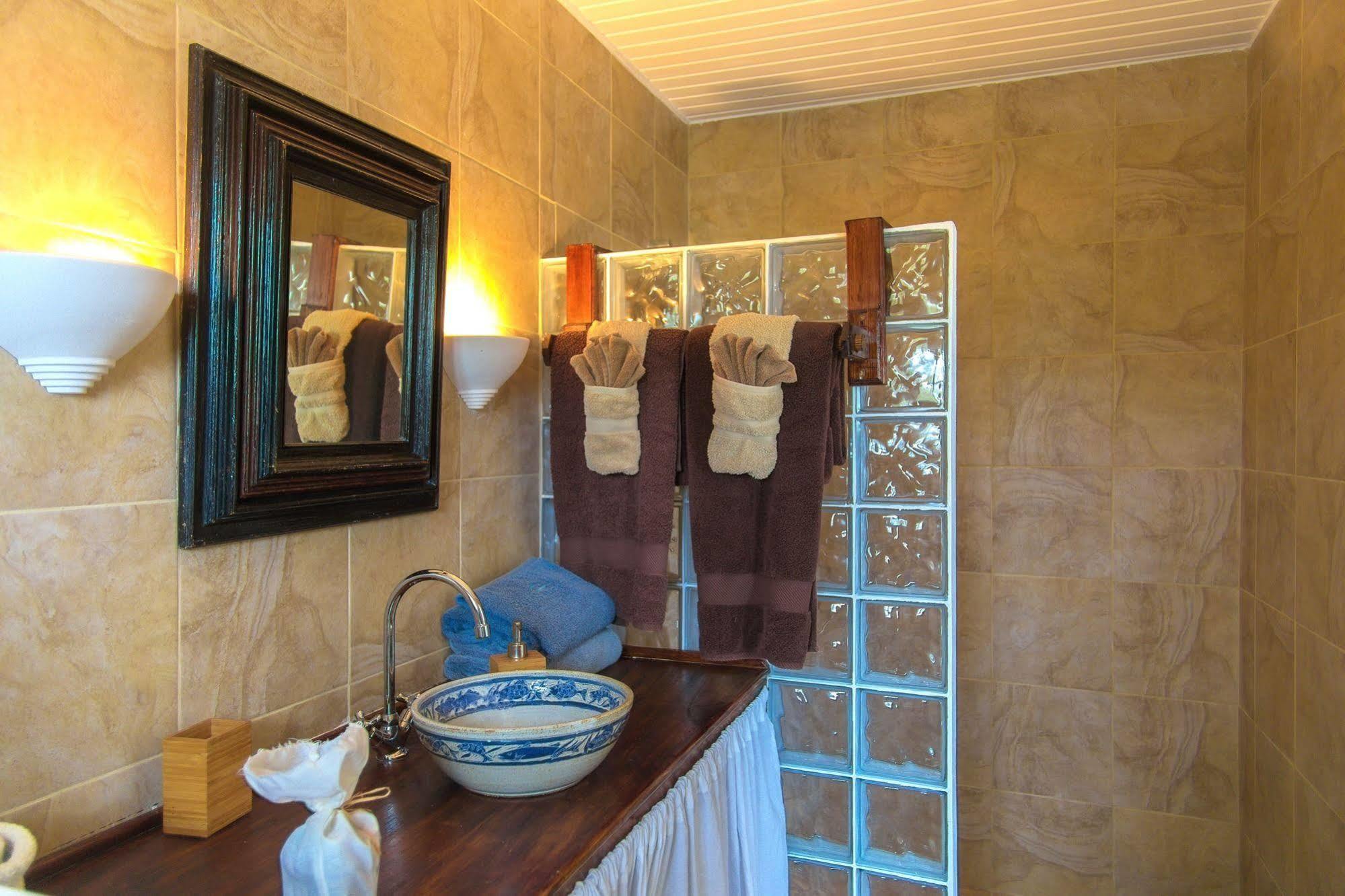 Davids Beach Hotel Clifton Dış mekan fotoğraf